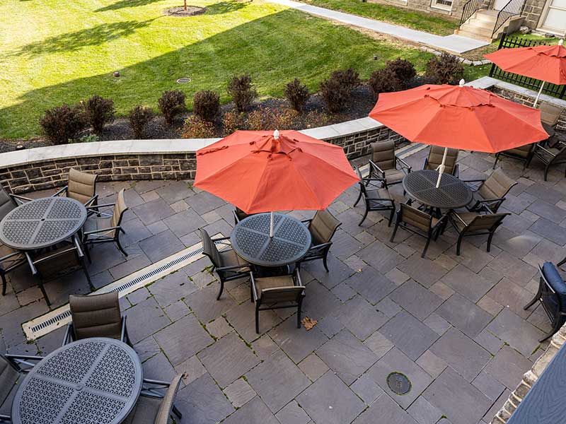 Outdoor bistro